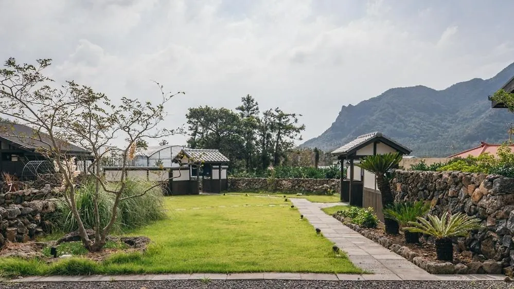 Crobe Sanbang Hotel Jeju Casa de hóspedes